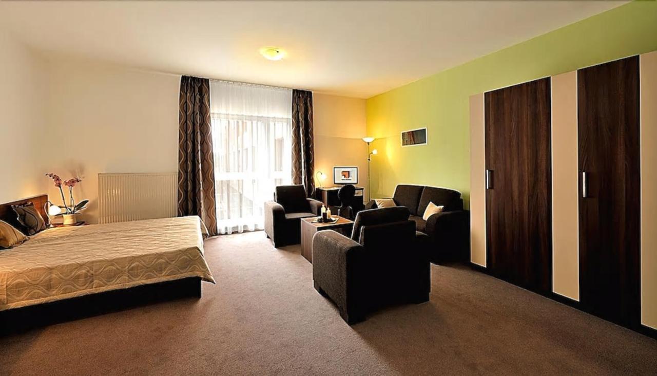 Melrose Apartments Братислава Экстерьер фото